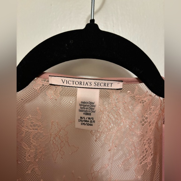 Victoria's Secret Chantilly lace kimono robe - Picture 9 of 10